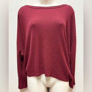 Burgundy Ribbed Knit Lightweight Top Sz M Drape Back